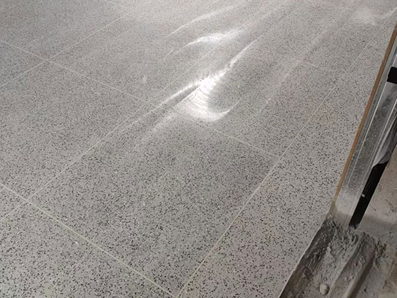 水磨石地面
