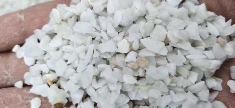 水磨石白色石子